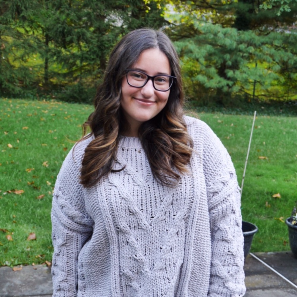 Meet your Posher, Liat